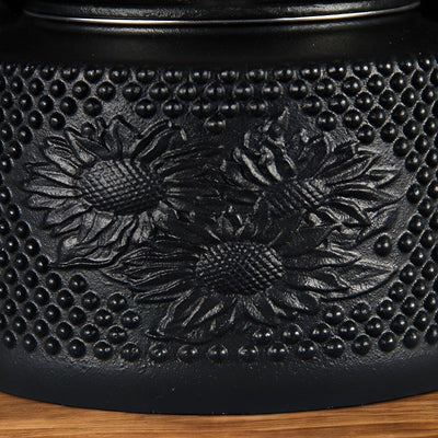 Gusseisen Teekanne mit Teefilter