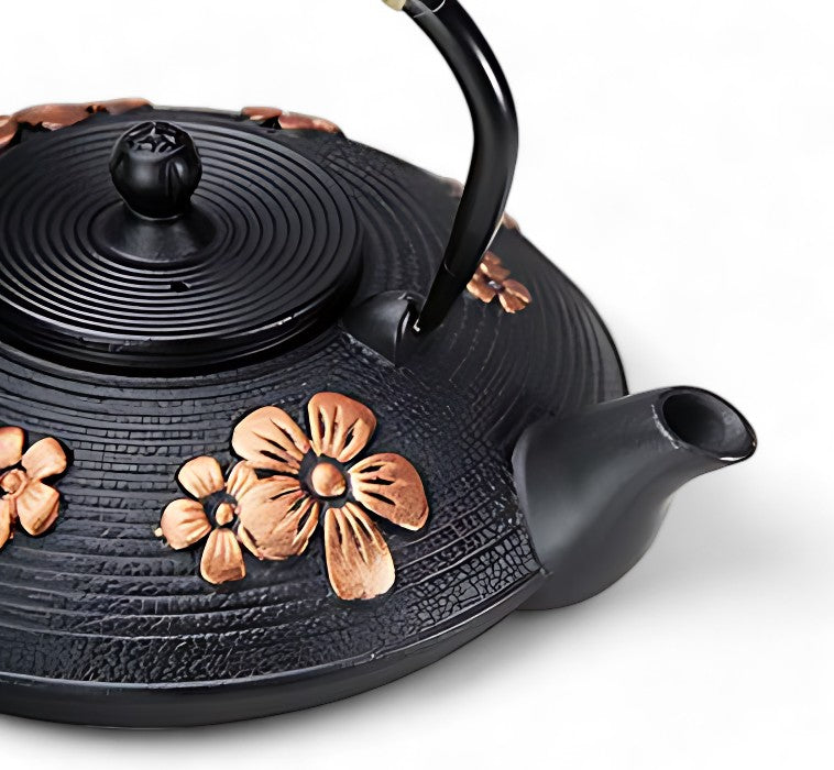 Gusseiserne Teekannen