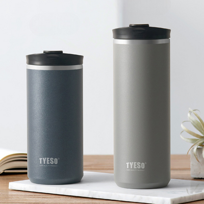 Isolierter Reisebecher