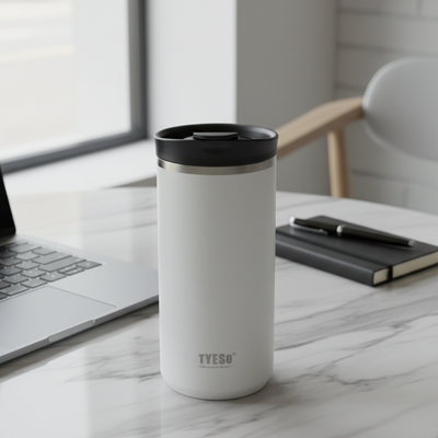 Isolierter Reisebecher