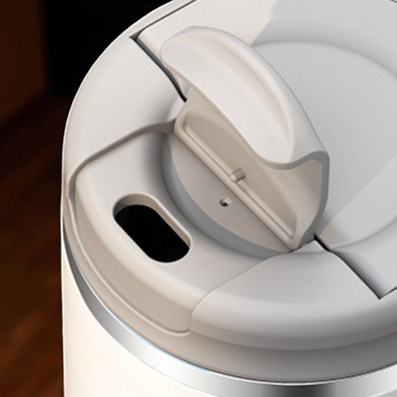 Isolierter Teekanne Becher