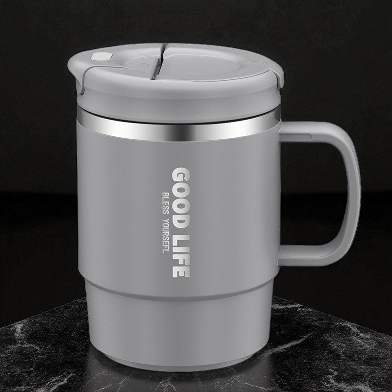 Isolierter Teekanne Becher