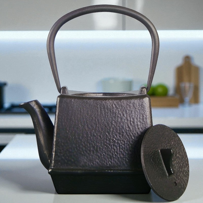 Japanische quadratische Teekanne