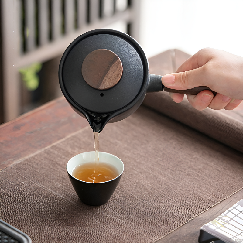 Japanische Teekanne Griff