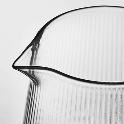 Japanische transparente Teekanne