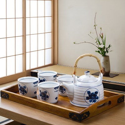 Japanisches Teeservice blau-weiß