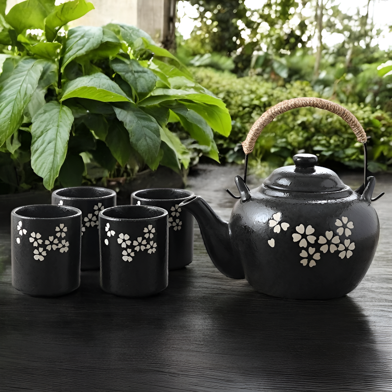 Japanisches Teeset Kirschblüten