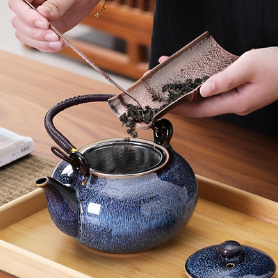 Japanisches Teeset mit Tablett