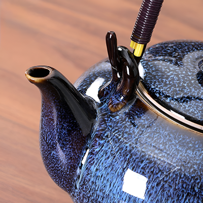 Japanisches Teeset mit Tablett