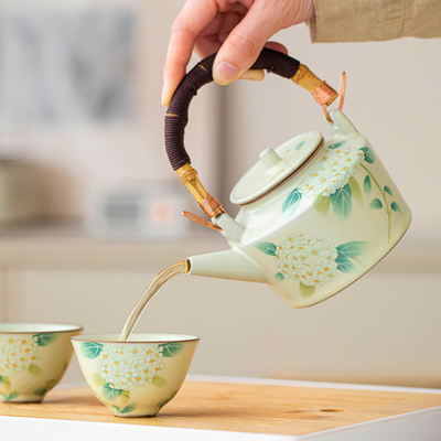 Keramik Teekanne Bambusstil