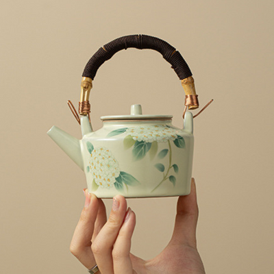 Keramik Teekanne Bambusstil