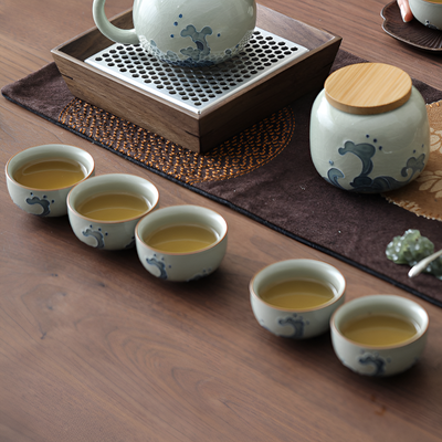 Keramik Teekanne blaue Muster