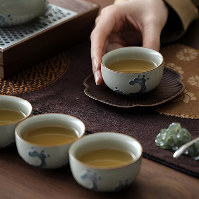 Keramik Teekanne blaue Muster