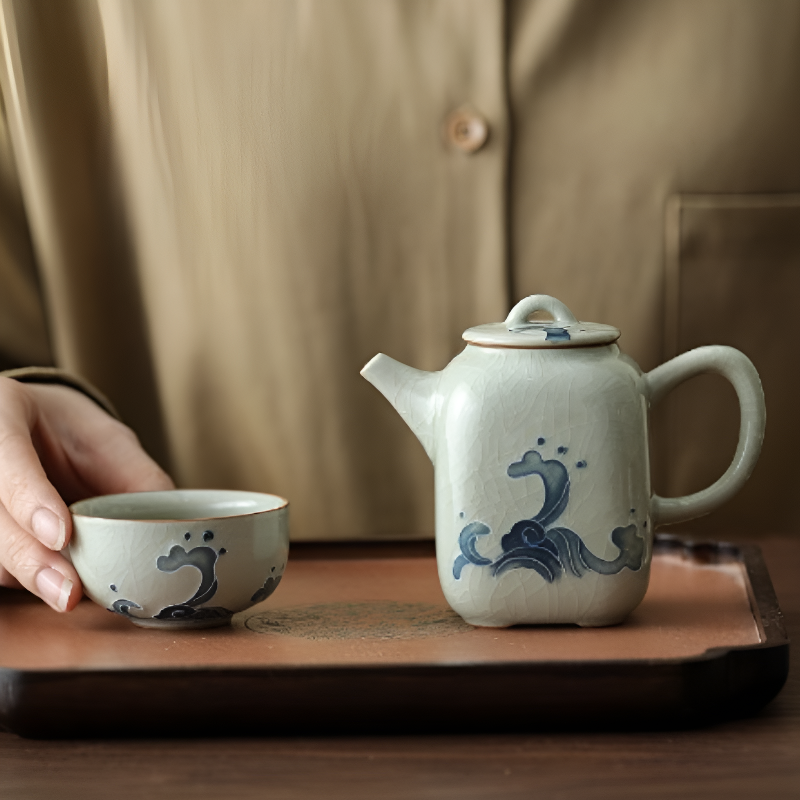 Keramik Teekanne blaue Muster