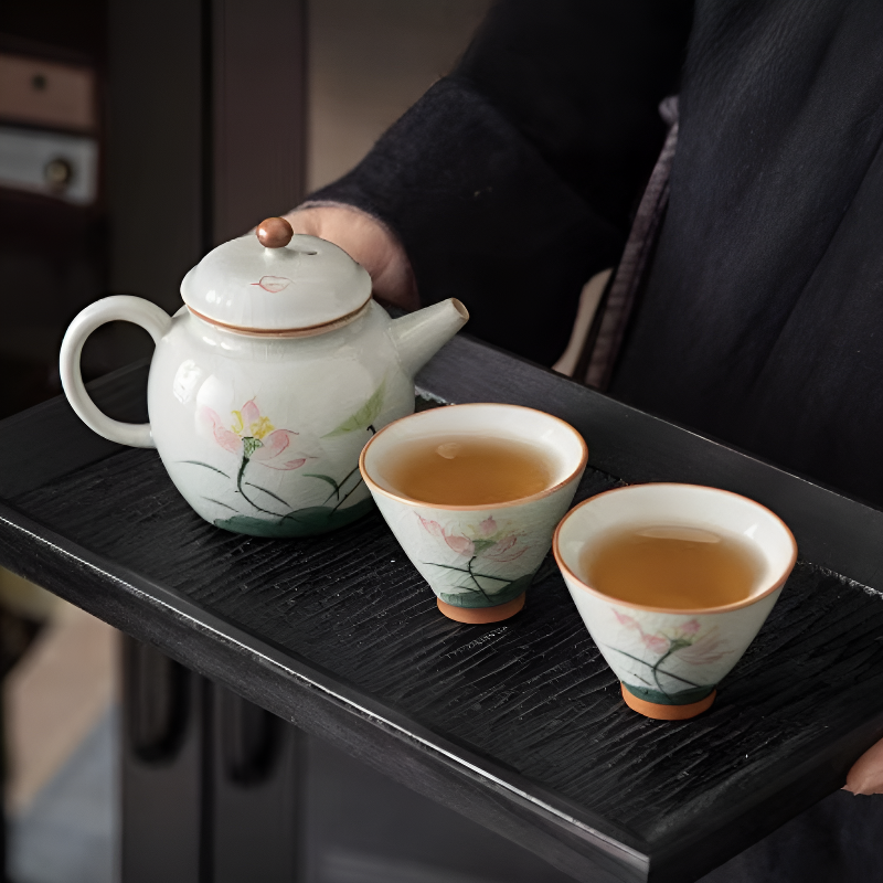 Keramik Teekanne Pflanzenstil