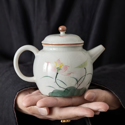 Keramik Teekanne Pflanzenstil