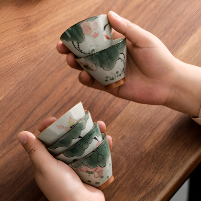 Keramik Teekanne Pflanzenstil