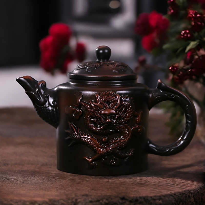 Kleine antike Teekanne