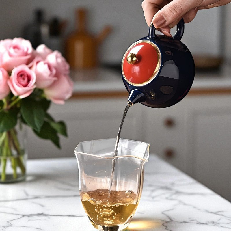 Originelle Keramik Teekanne