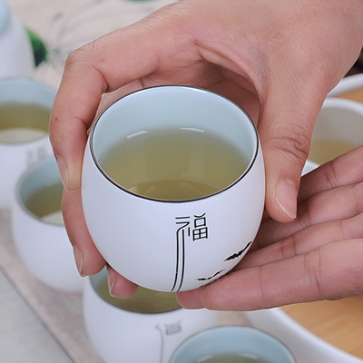 Originelle Porzellan Teekanne