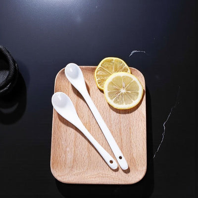 Porzellan-Teelöffel