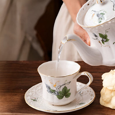 Raffiniertes englisches Teeset