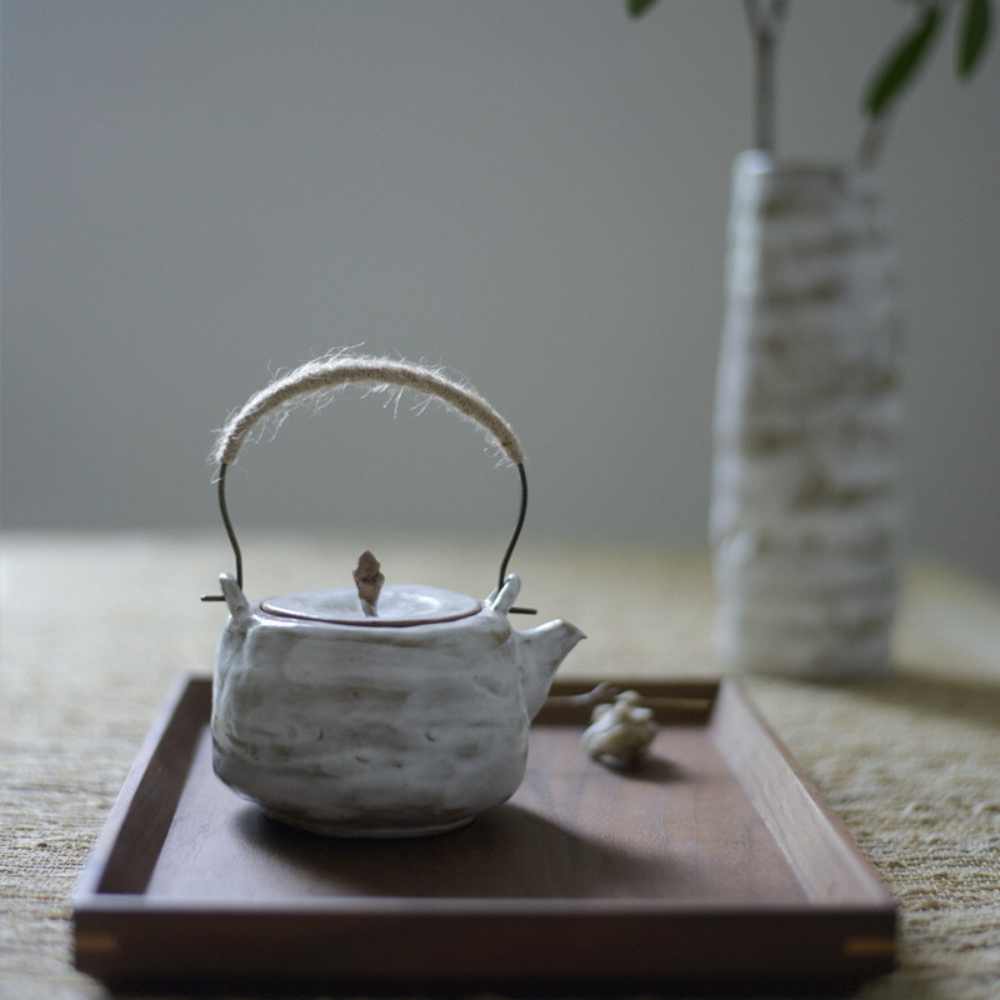 Schwarzes Porzellan Teekanne Antik