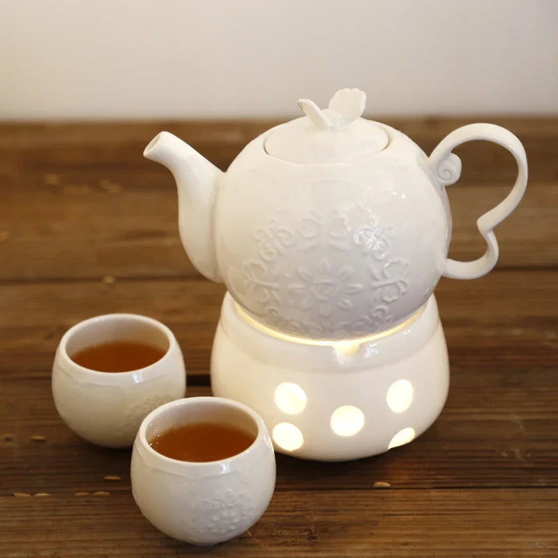 Skandinavische Teekanne Mit Stövchen Weiß