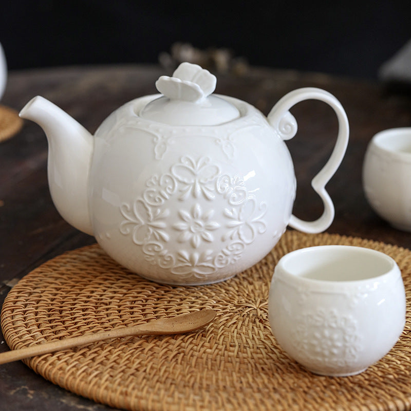 Skandinavische Teekanne Mit Stövchen Weiß