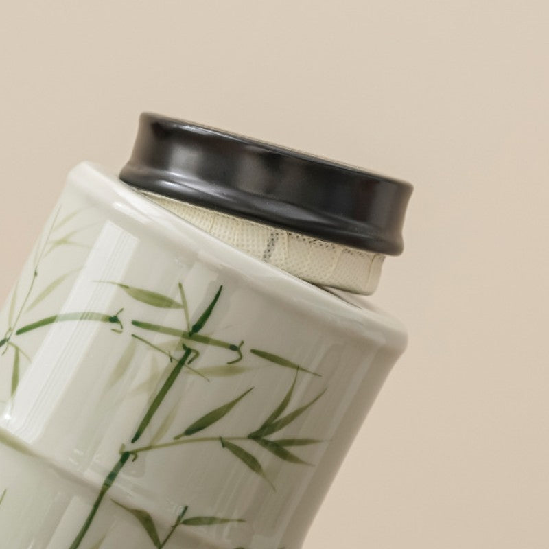 Teedose mit Bambusmuster