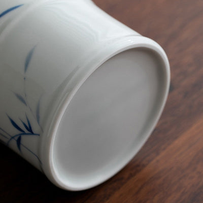 Teedose mit Bambusmuster