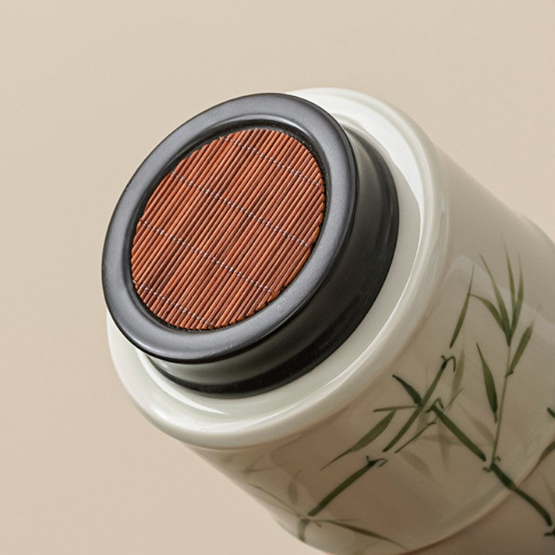 Teedose mit Bambusmuster