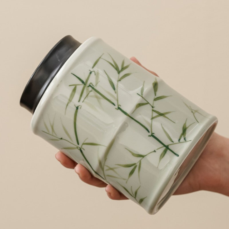 Teedose mit Bambusmuster