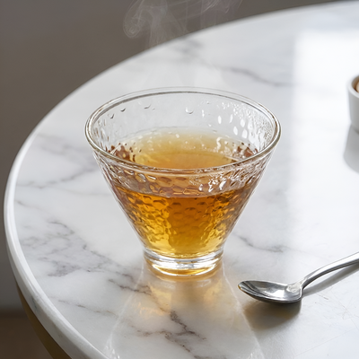 Teeglas originelles Design