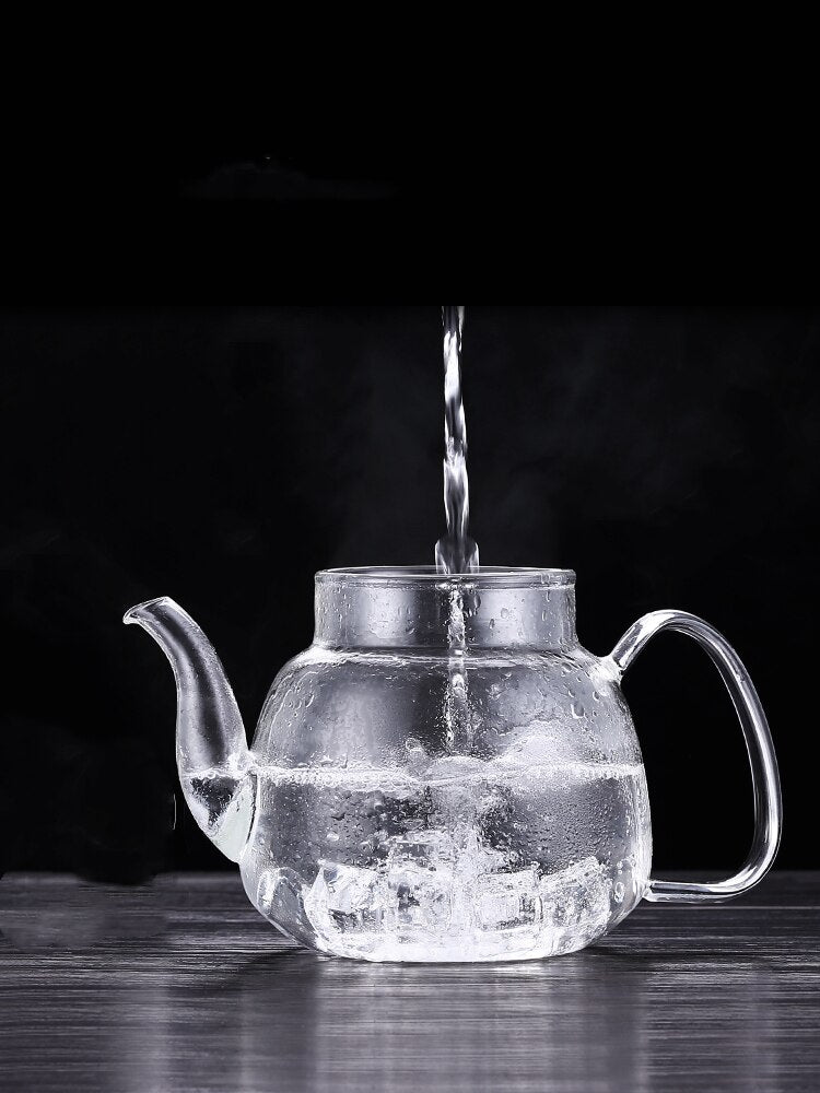 Teekanne aus Glas mit Edelstahlsieb