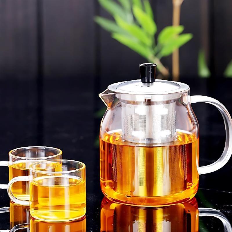 Teekanne Mit Großem Sieb