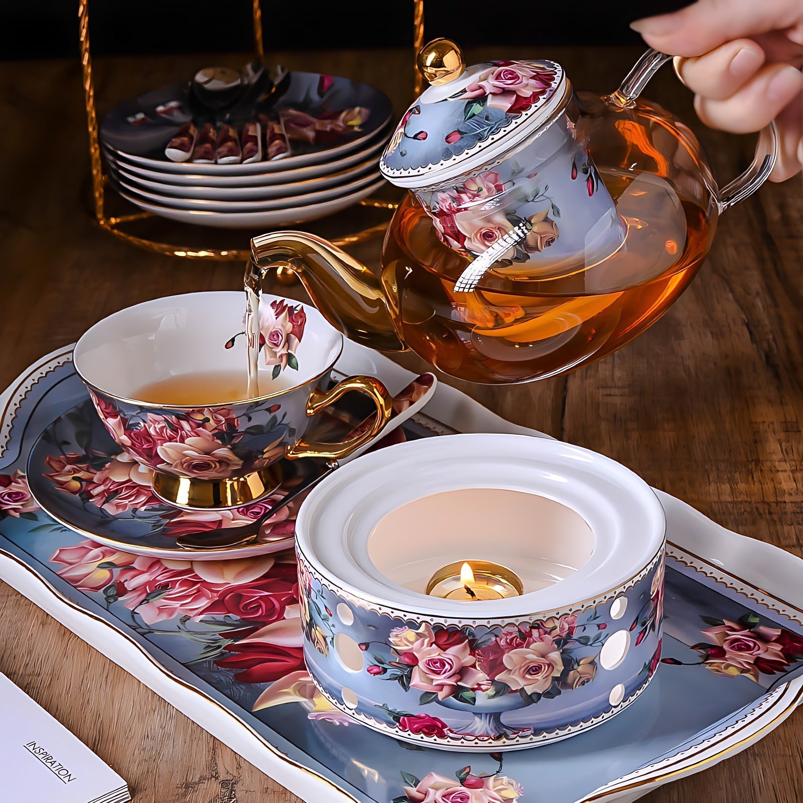 Teekanne mit kleinem Rechaud und herausnehmbarem Filter