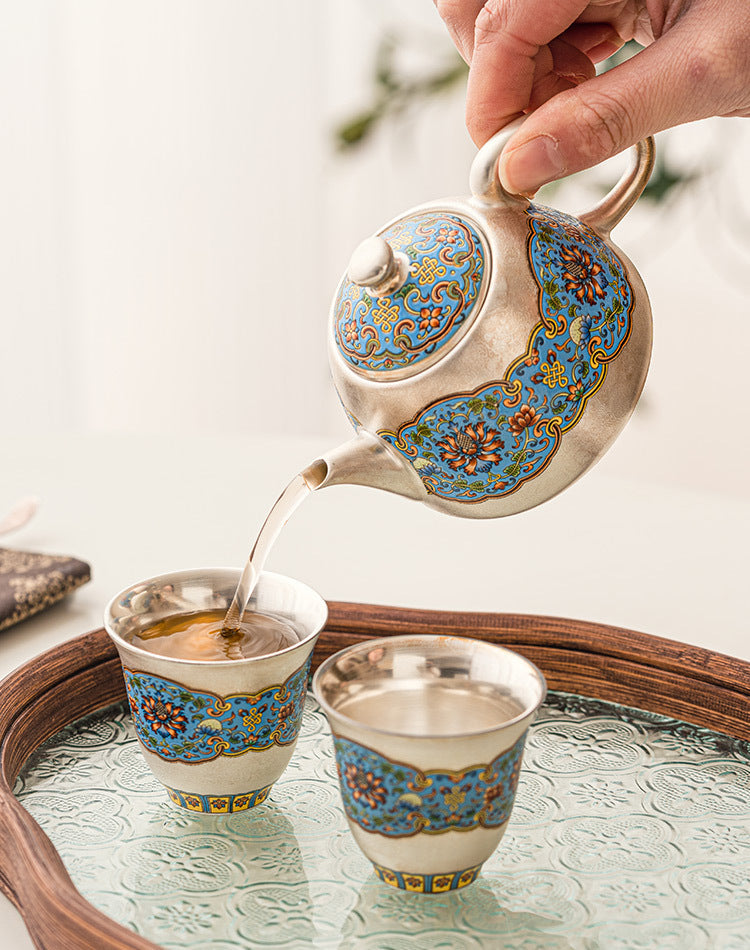 Teekannen Mit Tassen