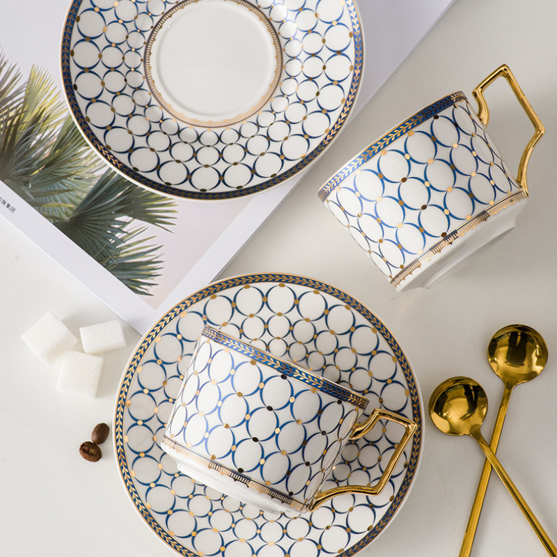 Teeservice Englisch Weiß