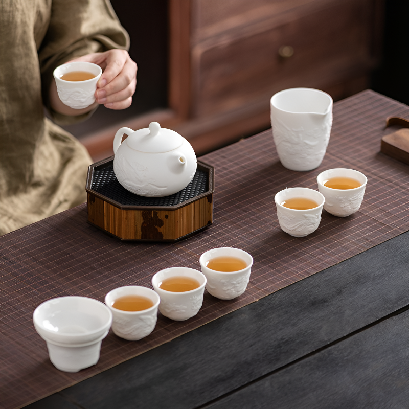 Teeservice Porzellan weiß