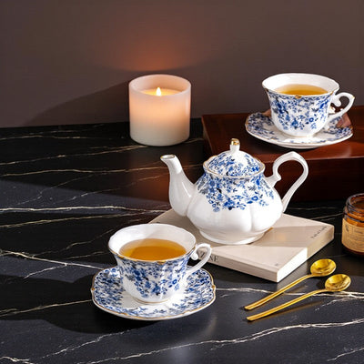 Teeservice Porzellan weiß und blau