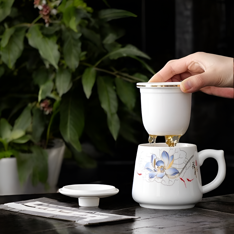 Teetasse mit Sieb Porzellan