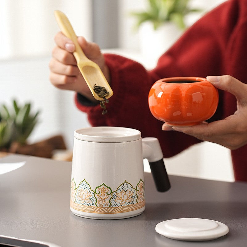 Teetassen-Set mit Sieb