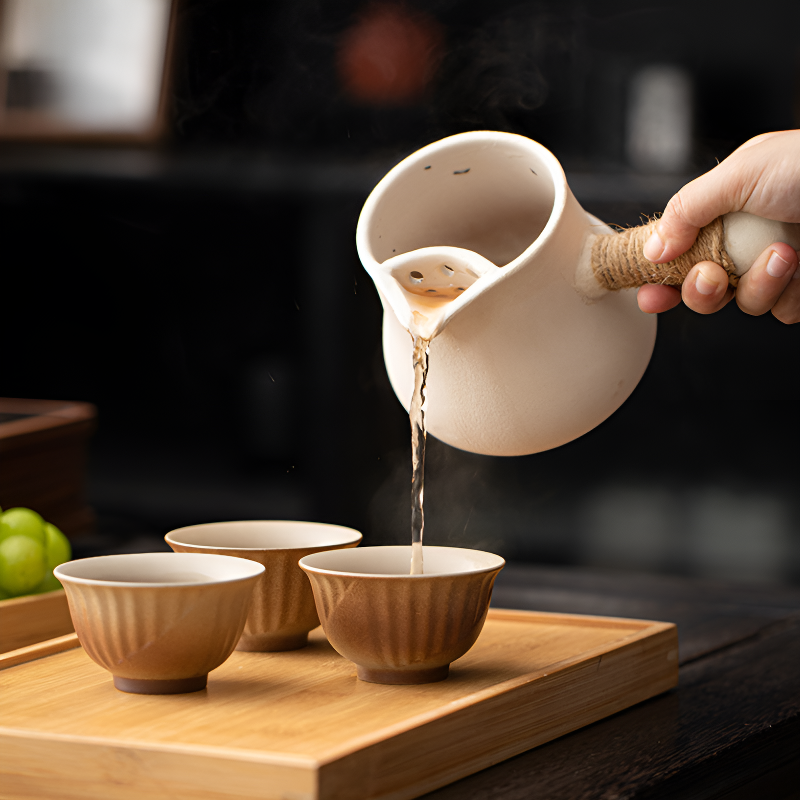 Traditionelle japanische Teekanne