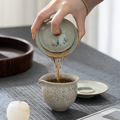 Traditioneller chinesischer Gaiwan