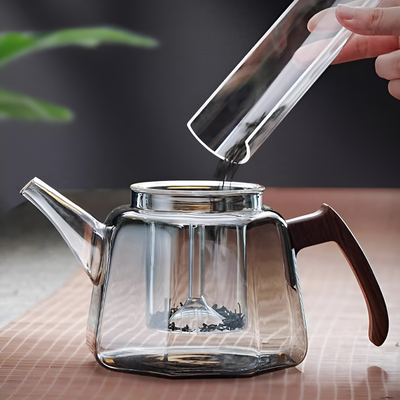 Transparente Borosilikat-Teekanne