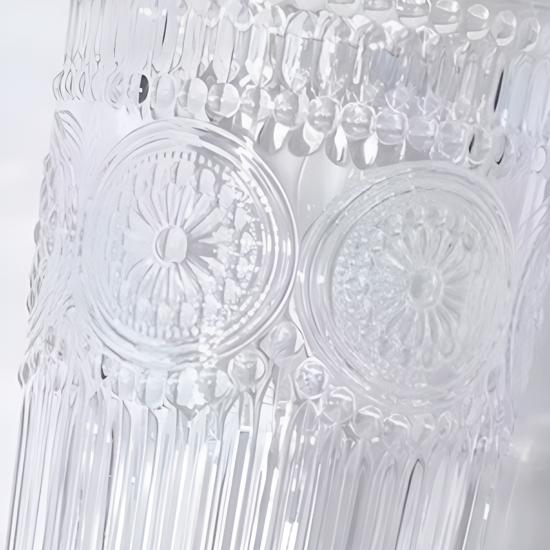 Transparentes marokkanisches Teeglas