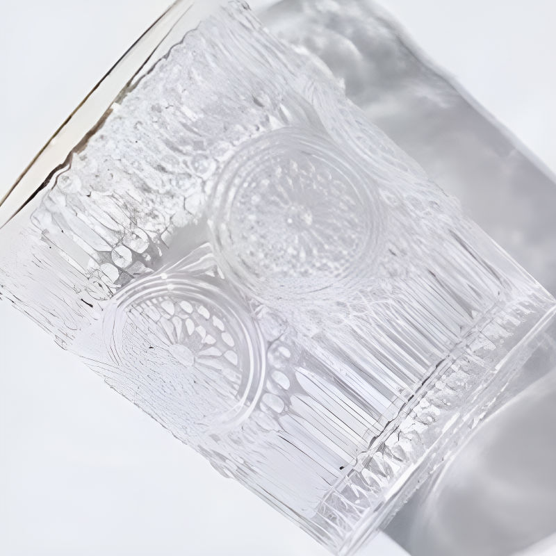 Transparentes marokkanisches Teeglas