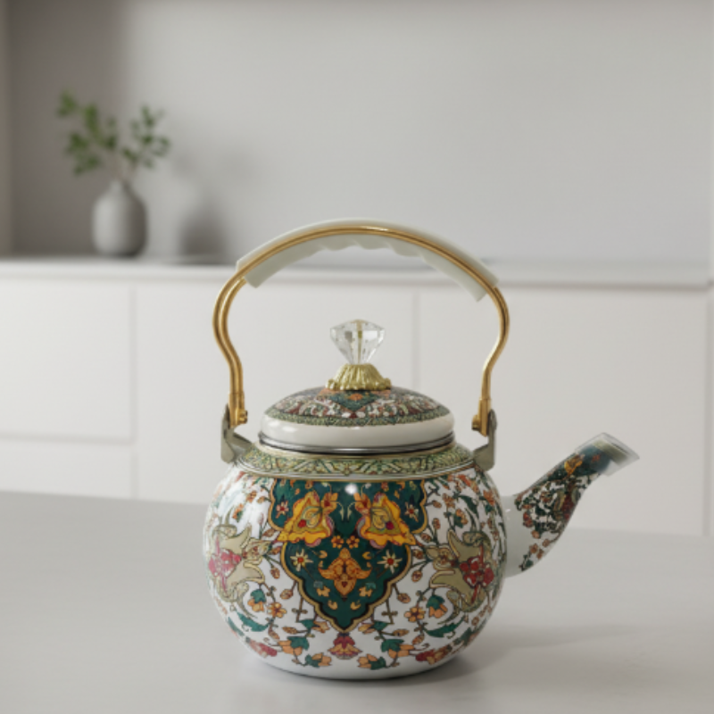 Türkische grüne Teekanne