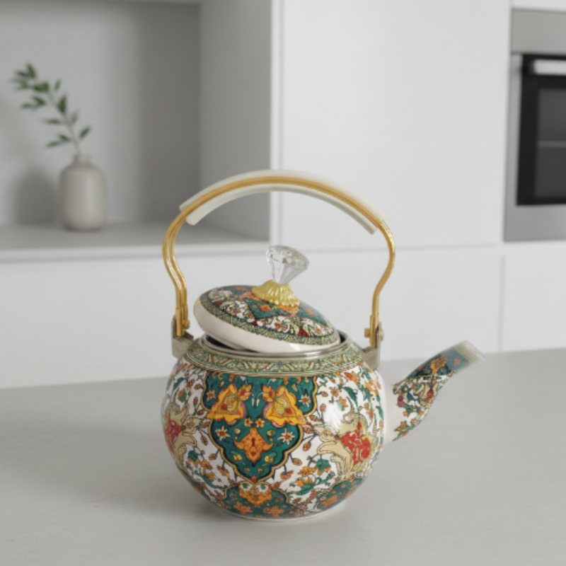 Türkische grüne Teekanne